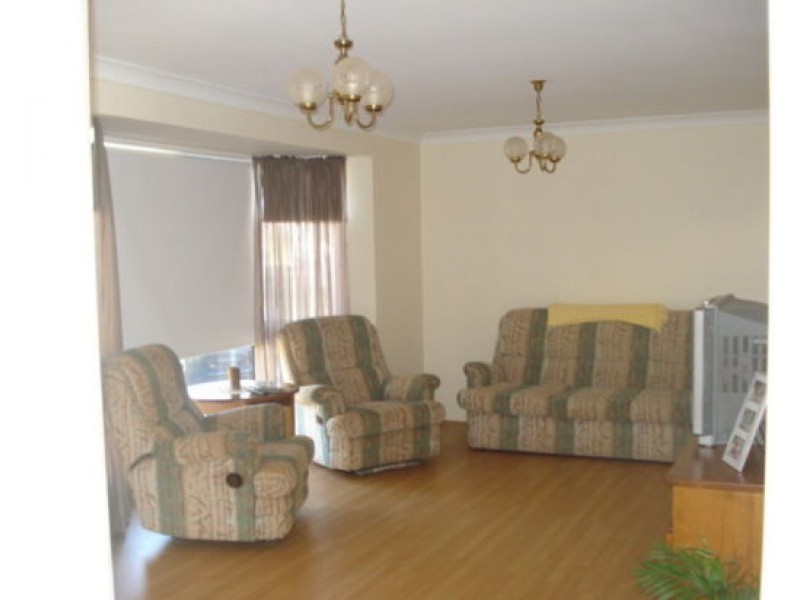 344 West Street, Kearneys Spring QLD 4350