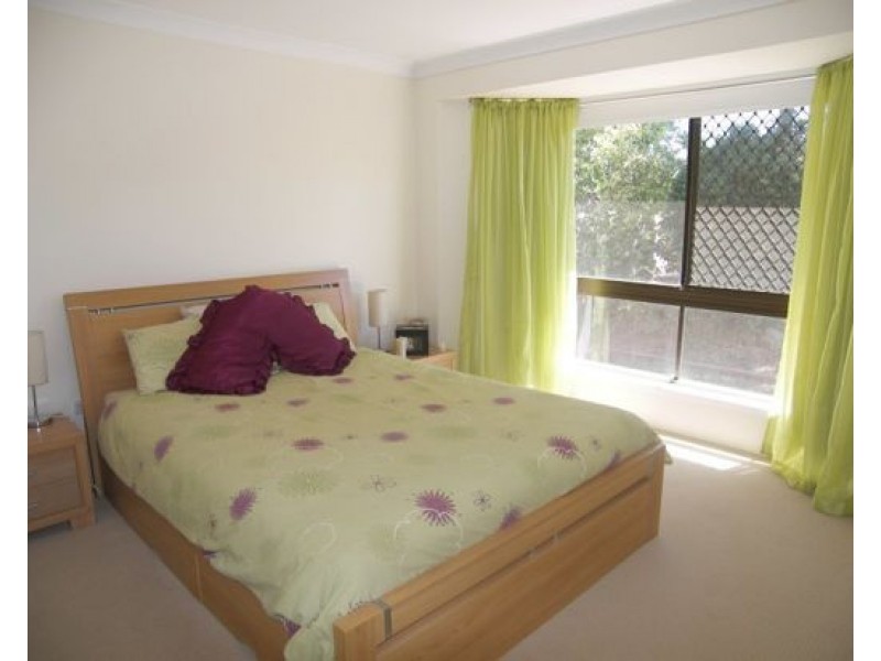 344 West Street, Kearneys Spring QLD 4350