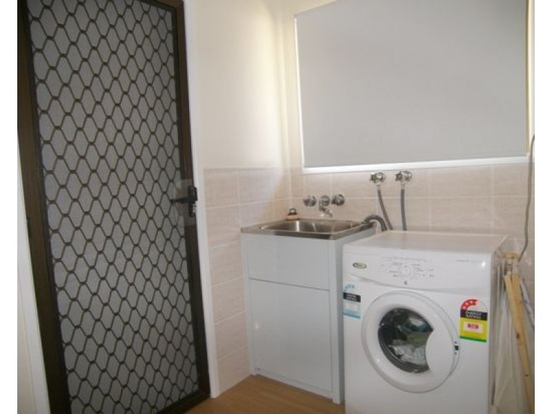344 West Street, Kearneys Spring QLD 4350