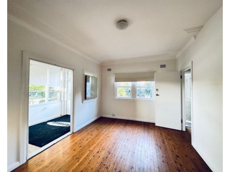 4 Wingello Street, Guildford NSW 2161