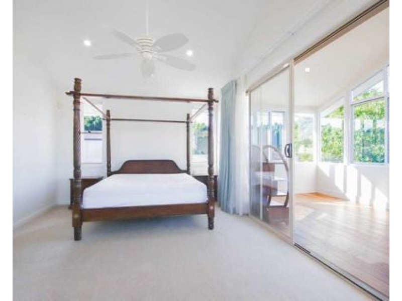 6129 Bolsena Circuit, Hope Island QLD 4212