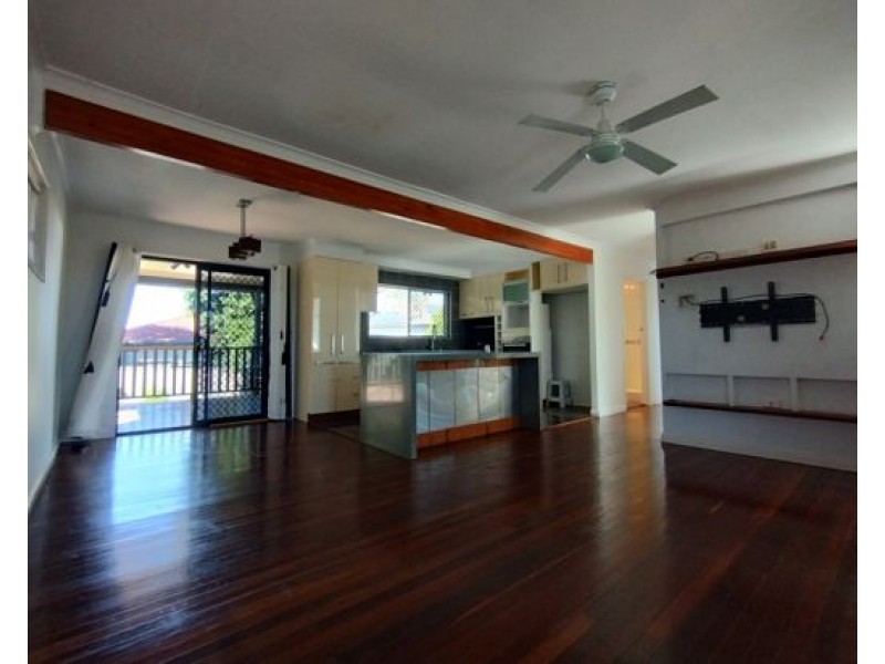 83 Garie Street, Wishart QLD 4122