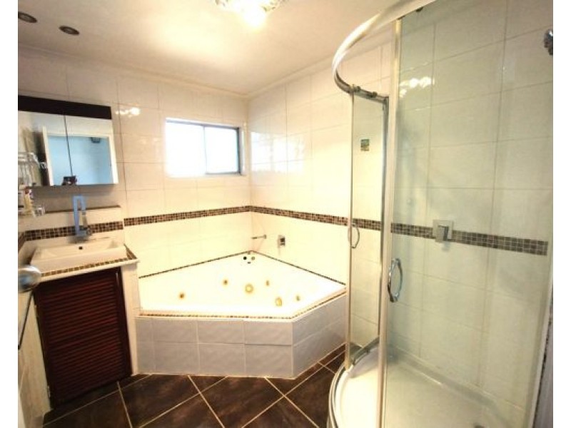 83 Garie Street, Wishart QLD 4122