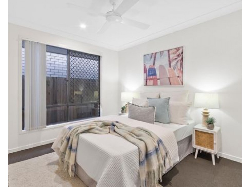 43 Verday Crescent, Pallara QLD 4110