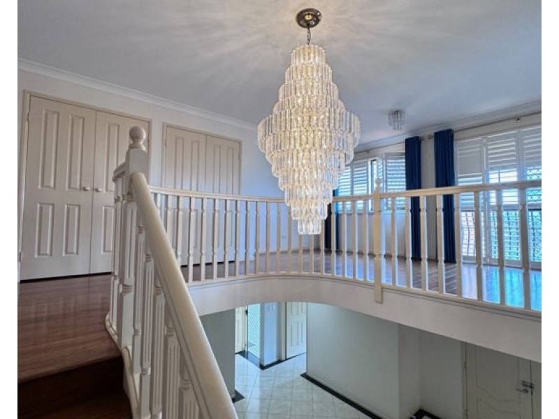 8 Redland Close, Kuraby QLD 4112