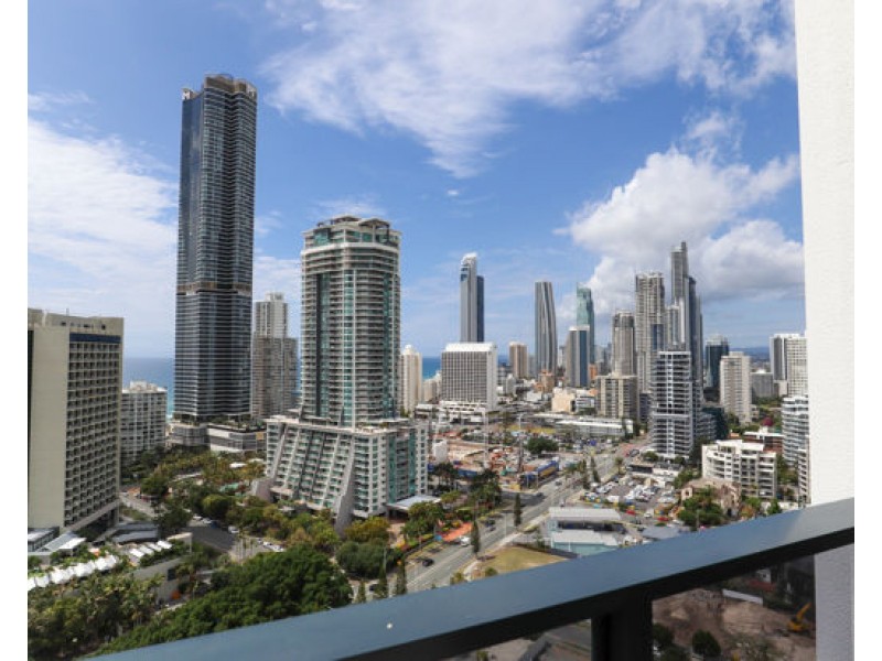 9 Norfolk Avenue, Surfers Paradise QLD 4217