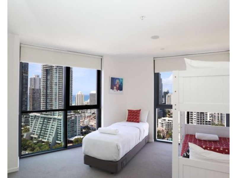 9 Norfolk Avenue, Surfers Paradise QLD 4217