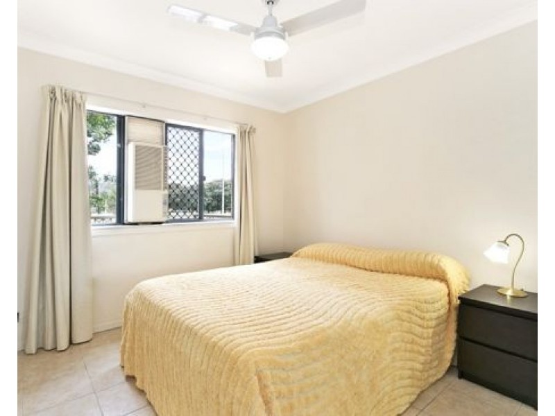 91/300 Sir Fred Schonell Drive, St Lucia QLD 4067