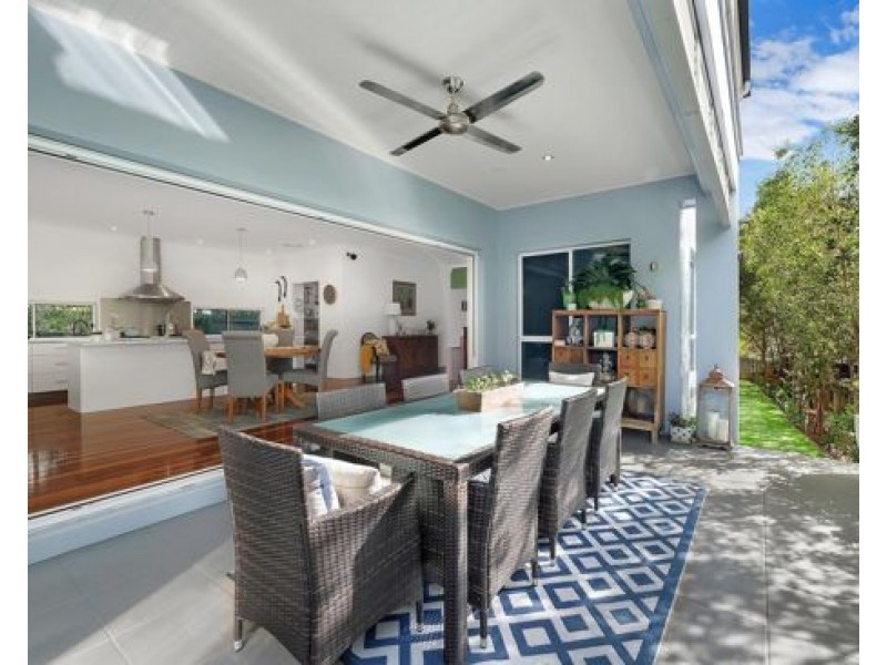 1 Kew st, Indooroopilly QLD 4068