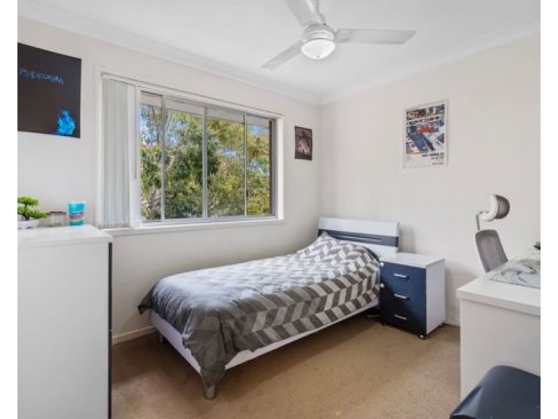 47/131 McAuley Parade, Pacific Pines QLD 4211