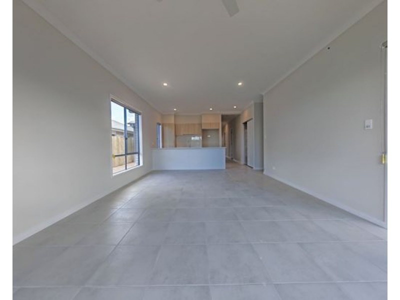 12 Tulip Wood Street, Griffin QLD 4503