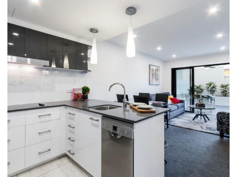 25/1 Harrys Road, Taringa QLD 4068