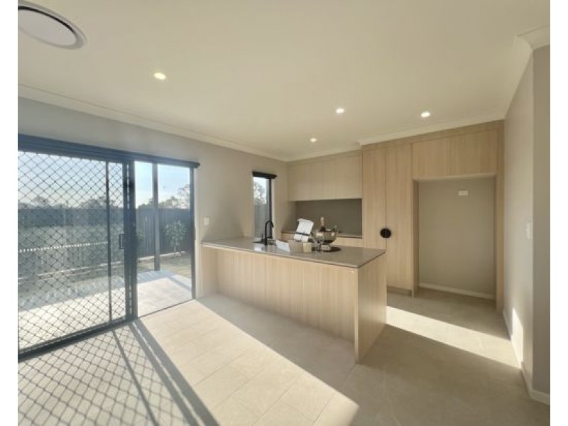 60/153 Government Road, Richlands QLD 4077