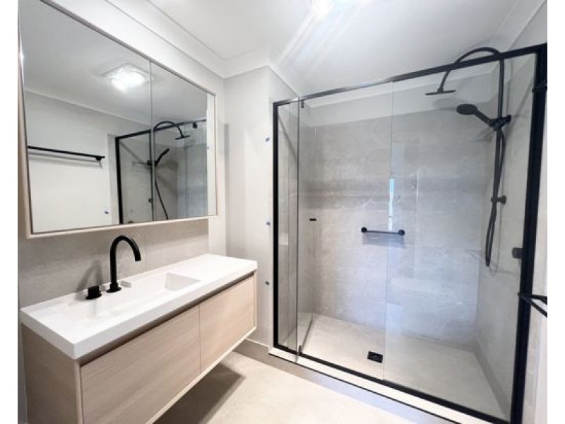 60/153 Government Road, Richlands QLD 4077