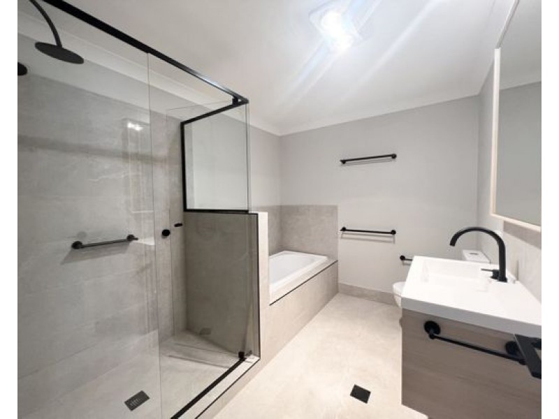 60/153 Government Road, Richlands QLD 4077