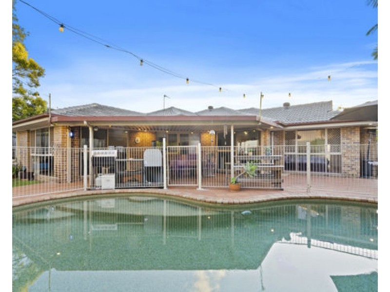 76 Inverness Way, Parkwood QLD 4214