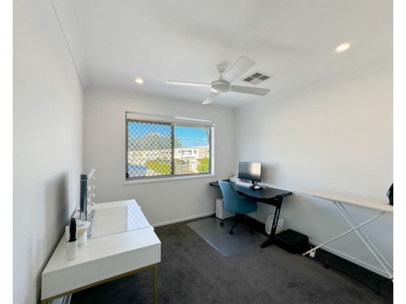 2/15 Mayfair Street, Doolandella QLD 4077