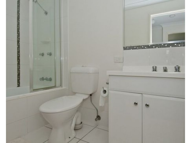 68/175 Fryar road, Eagleby QLD 4207