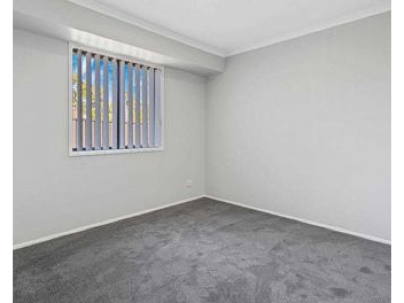 13 BLUEASH CRESCENT, Oxenford QLD 4210