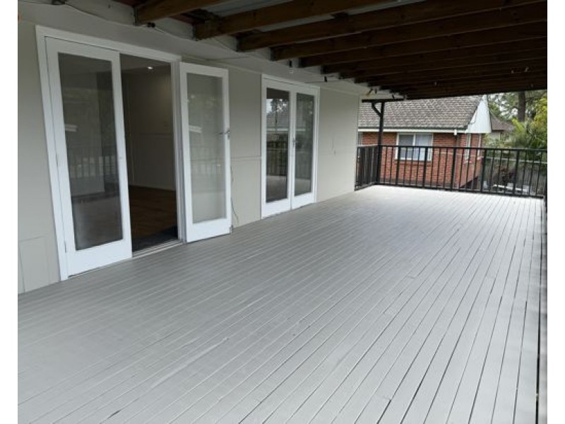 1 Skyline Drive, Kingston QLD 4114