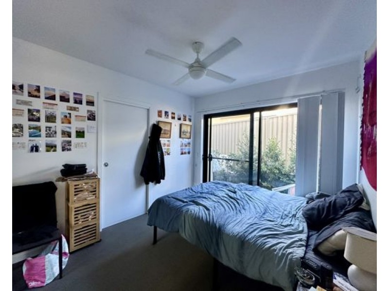 1/81 Minnie Street, Southport QLD 4215