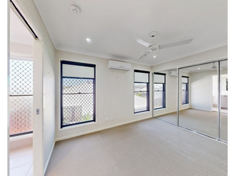 47 Parkland Dr, Springfield Lakes QLD 4300