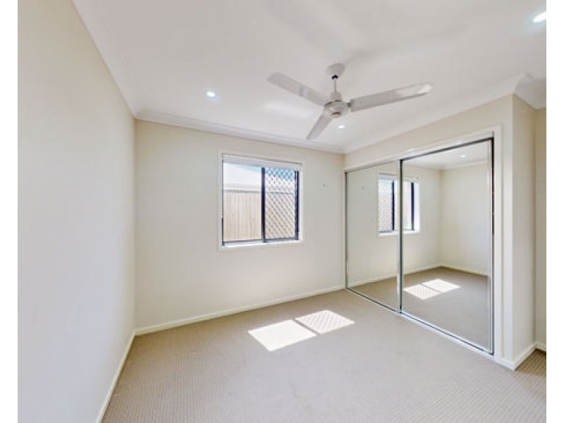 47 Parkland Dr, Springfield Lakes QLD 4300