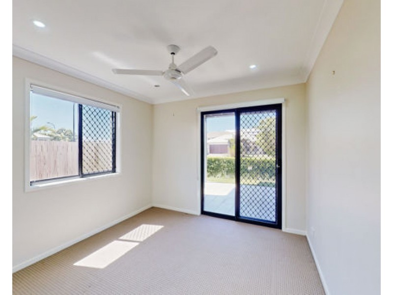 47 Parkland Dr, Springfield Lakes QLD 4300