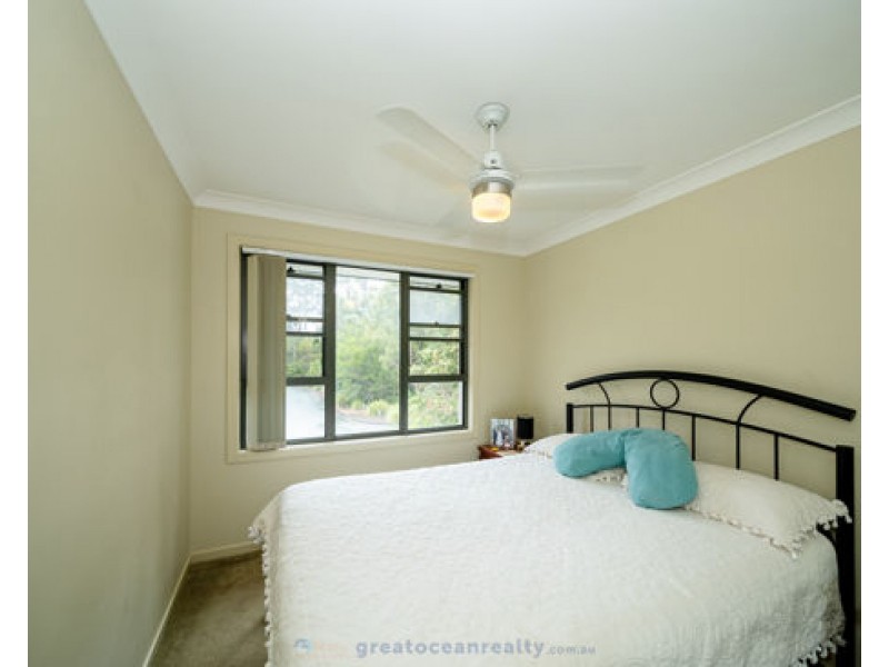 3/8 Seashell Avenue, Coomera QLD 4209