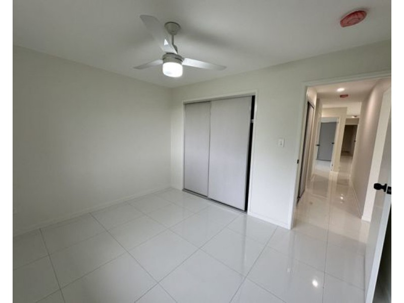 46 BOURTON ROAD, Merrimac QLD 4226