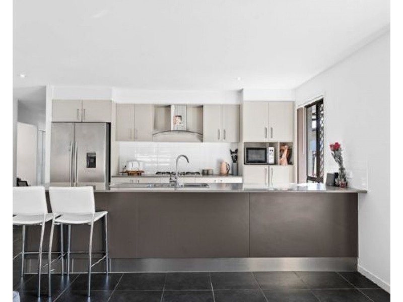 24 ANTONIO PLACE, Coomera QLD 4209