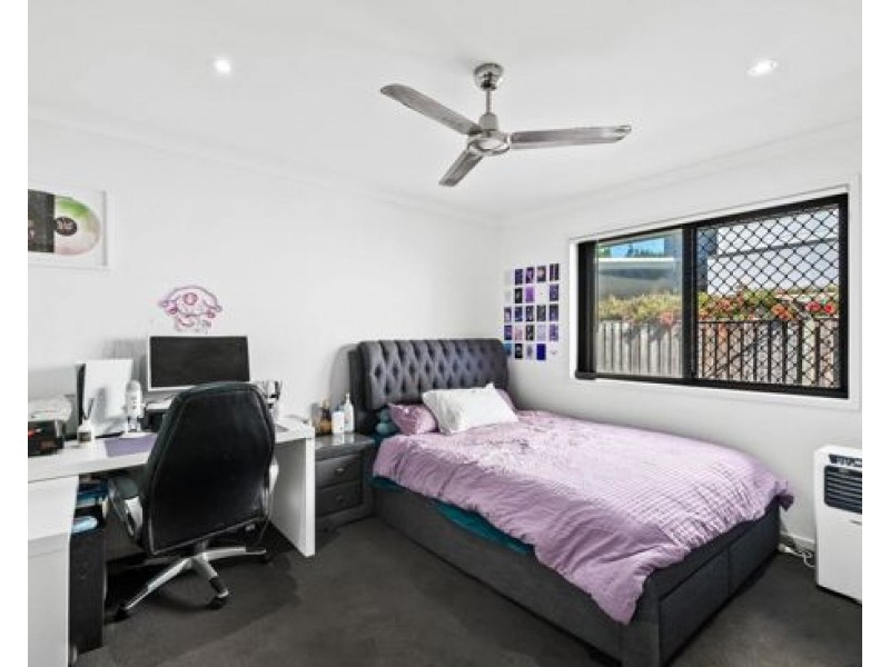 24 ANTONIO PLACE, Coomera QLD 4209