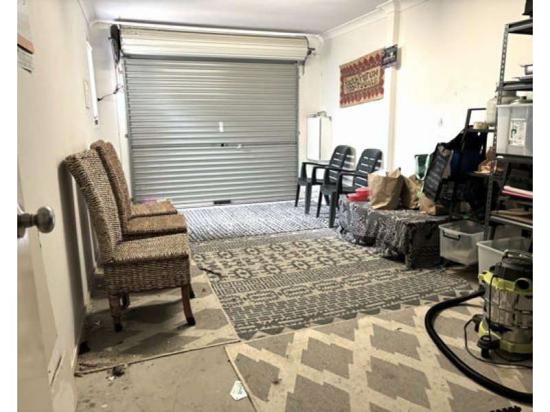 38 40 Old logan Road, Gailes QLD 4300