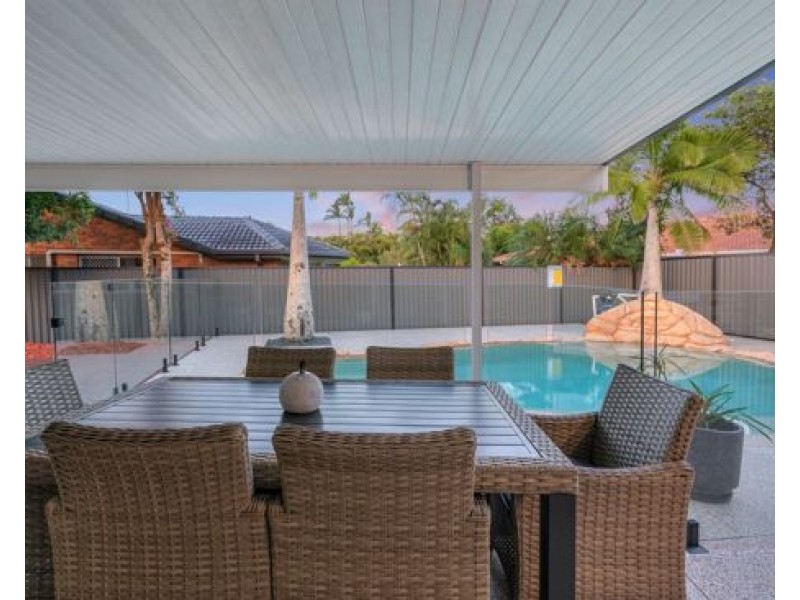 41 COOTHARABA DRIVE, Helensvale QLD 4212