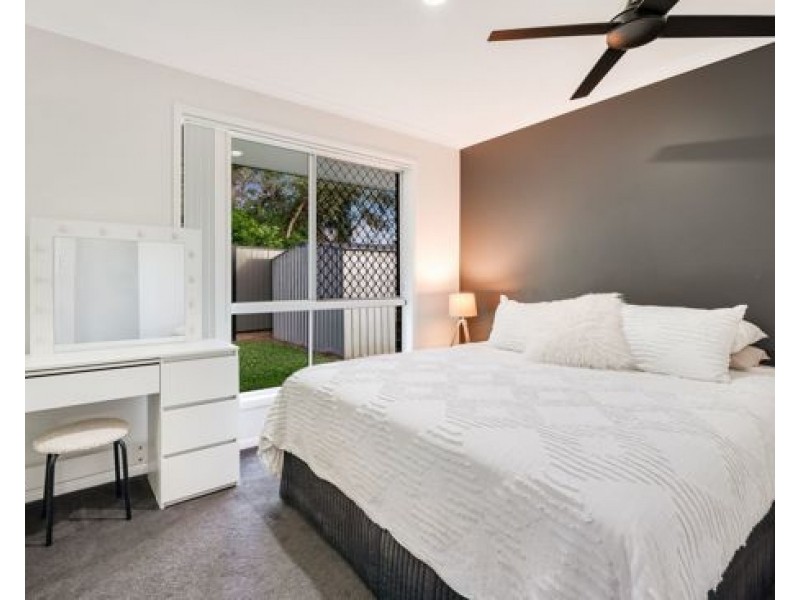 41 COOTHARABA DRIVE, Helensvale QLD 4212