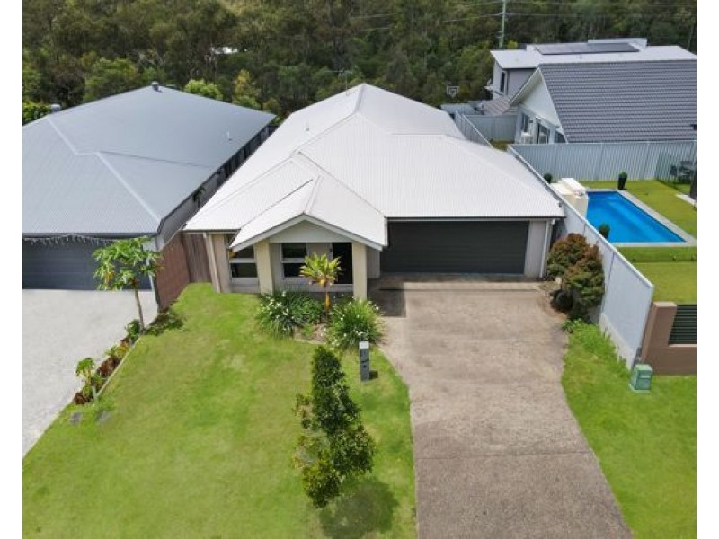 3 Suffolk Place, Pallara QLD 4110