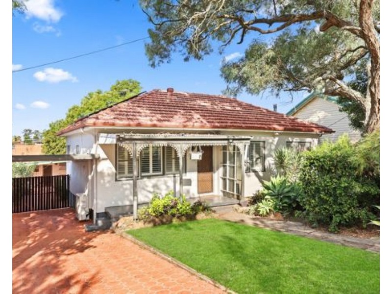 5 Dina Beth Ave, Blacktown NSW 2148