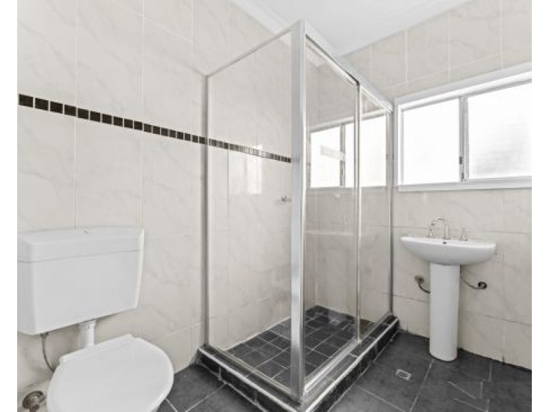 5 Dina Beth Ave, Blacktown NSW 2148