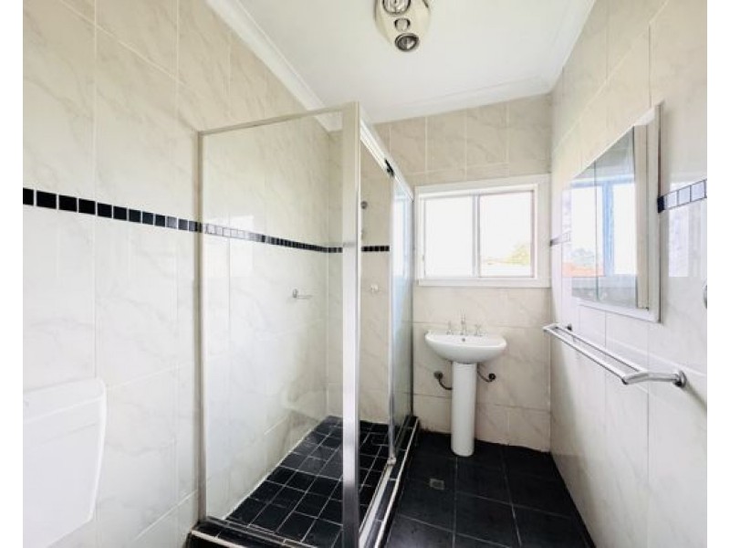 5 Dina Beth Ave, Blacktown NSW 2148