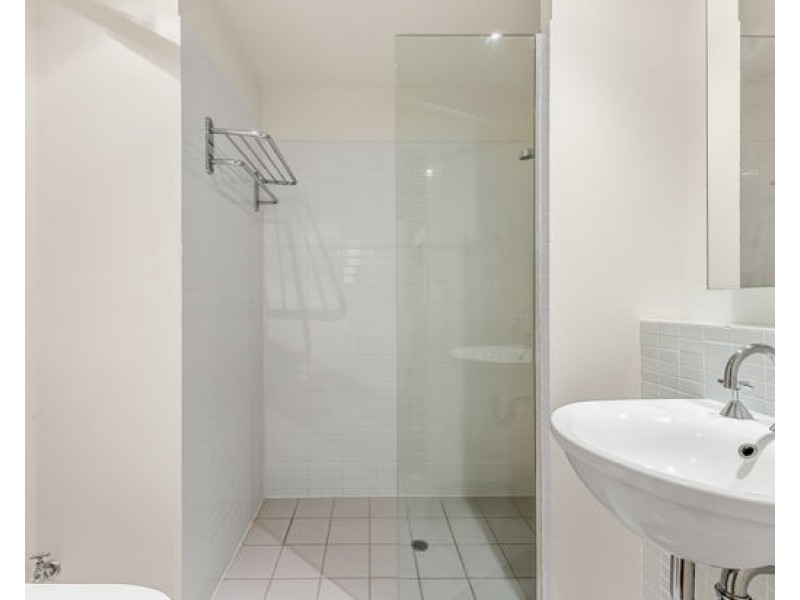 334/64 Macquarie Street, Teneriffe QLD 4005