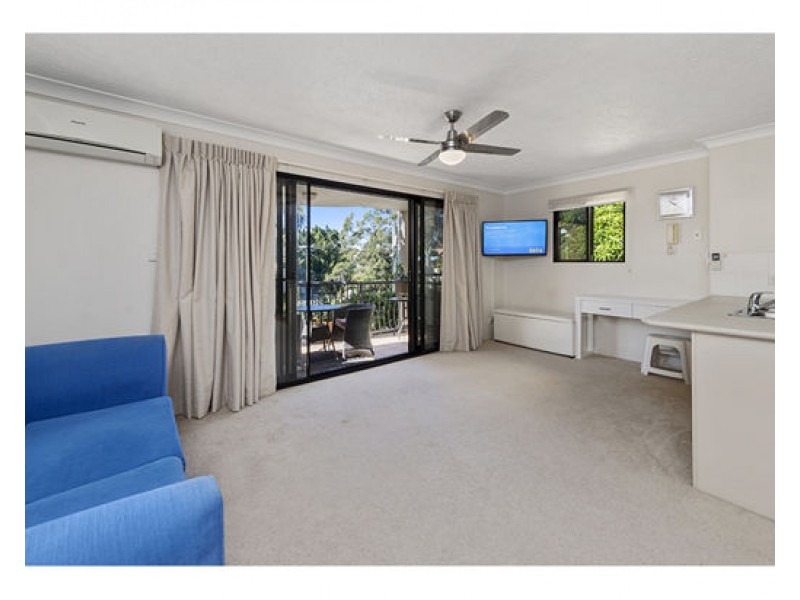 Unit 18, 16-26 Waverley Street, Southport QLD 4215