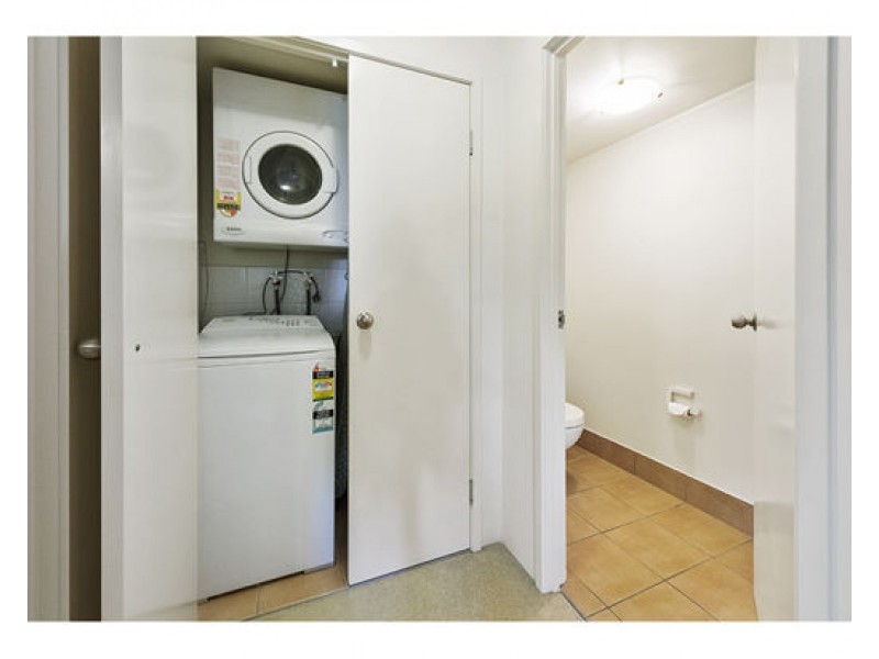 Unit 18, 16-26 Waverley Street, Southport QLD 4215