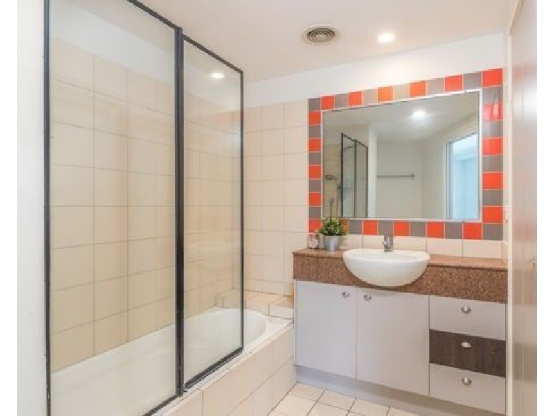 16/451 Gregory Terrace, Spring Hill QLD 4000