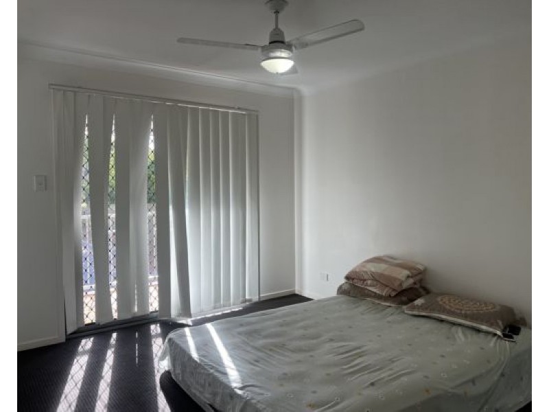 5 /131 McAuley Parade, Pacific Pines QLD 4211