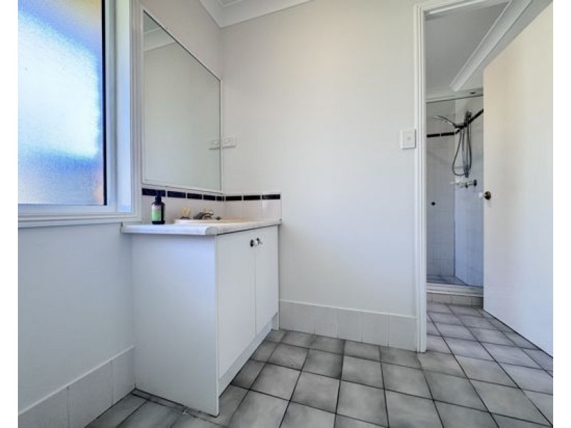 6 Dimmity Court, Marsden QLD 4132