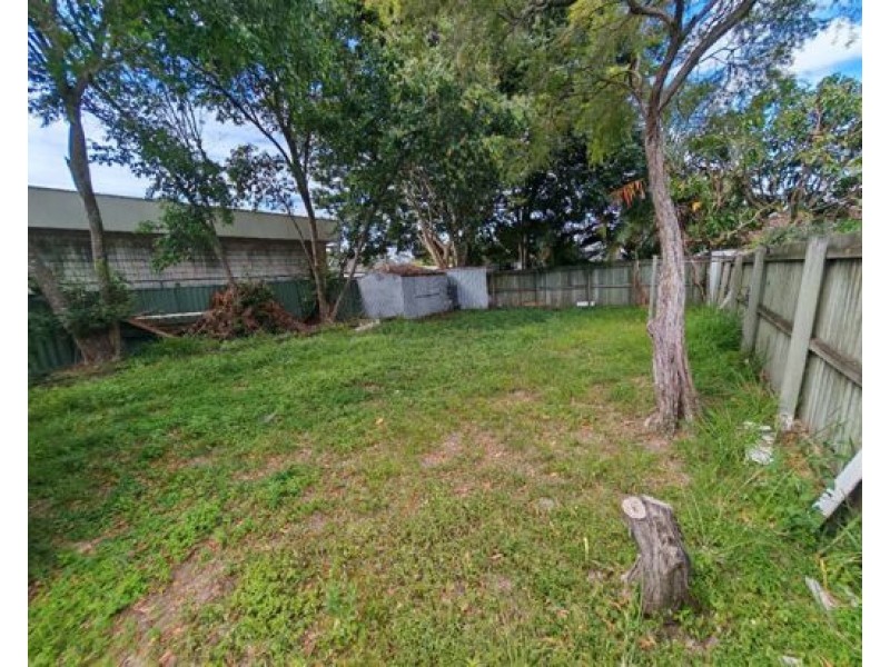 2415 SANDGATE ROAD,, Boondall QLD 4034