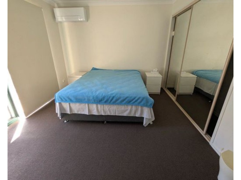 40/21 Regensberg Close, Varsity Lakes QLD 4227