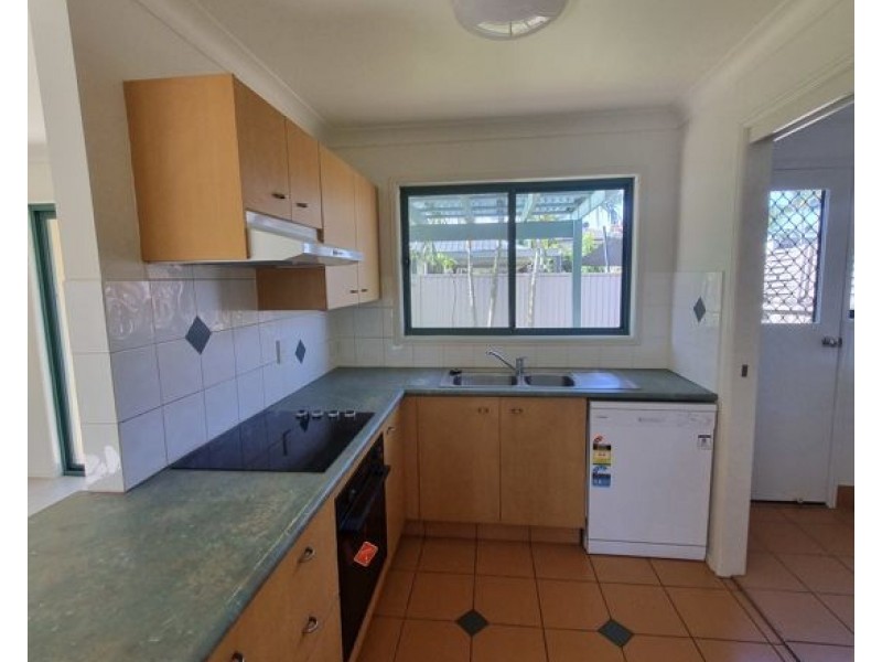 26/2 Anaheim drive, Helensvale QLD 4212