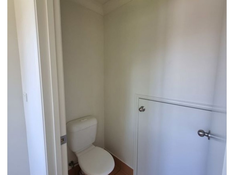 26/2 Anaheim drive, Helensvale QLD 4212