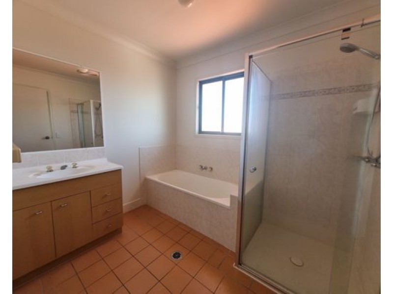 26/2 Anaheim drive, Helensvale QLD 4212